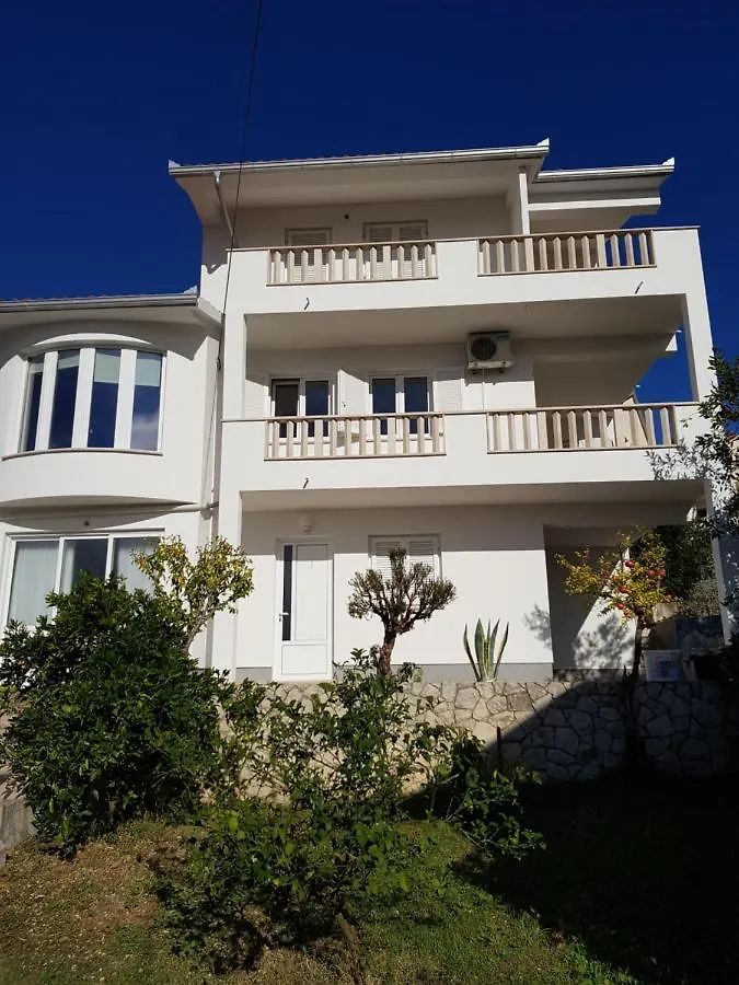 טרוגיר Apartments Mdk Kate