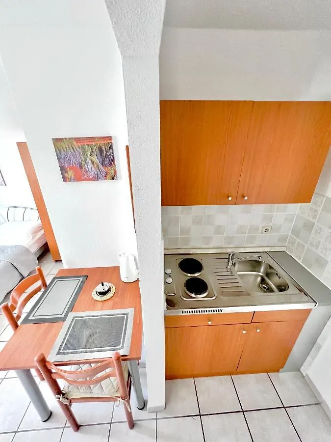 טרוגיר Apartments Mdk Kate קרואטיה